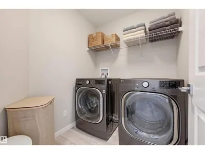 724 KINGLET BV NW photo 38