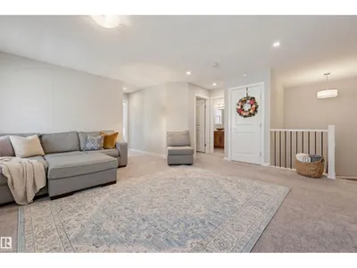 724 KINGLET BV NW photo 25