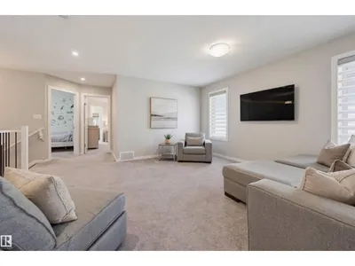 724 KINGLET BV NW photo 27