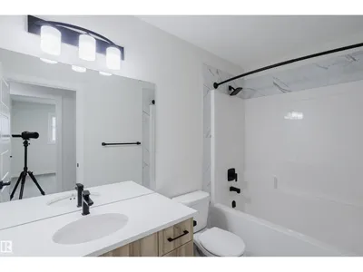 428 27 ST SW photo 36