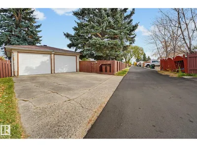 7319 150 AV NW photo 39