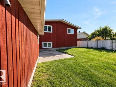 13836 26 ST NW photo 35