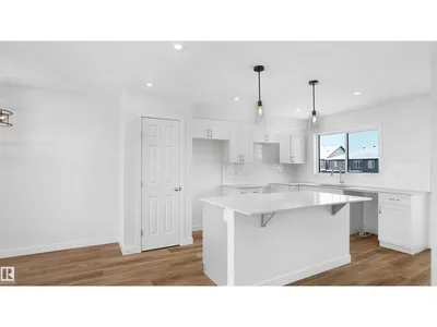 13123 214 ST NW photo 9