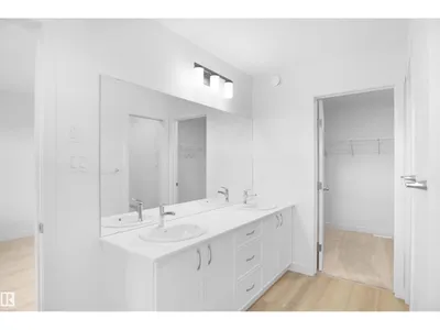2258 194A ST NW photo 21