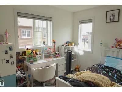 #75 1005 Graydon Hill BV SW photo 25