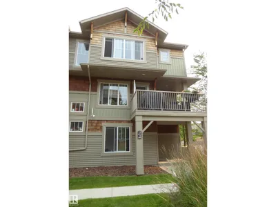 #75 1005 Graydon Hill BV SW photo 5
