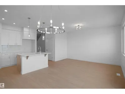 18166 73A ST NW photo 17