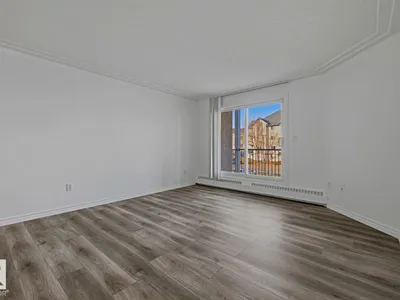 #216 2508 50 ST NW photo 10