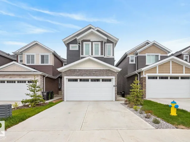 3227 Magpie LI NW, Edmonton