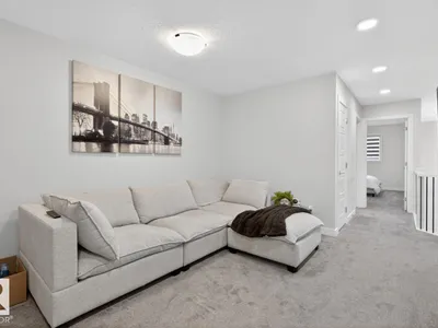 3227 Magpie LI NW photo 22