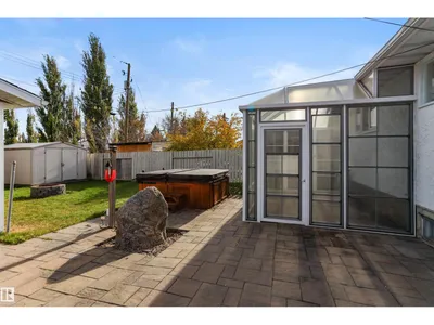 48 PIPESTONE DR photo 8
