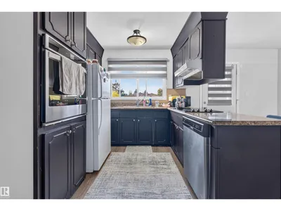 15104 74 ST NW photo 5