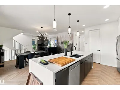 4204 HAWTHORN RO SW photo 18