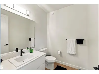 4204 HAWTHORN RO SW photo 21