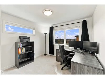 4204 HAWTHORN RO SW photo 29