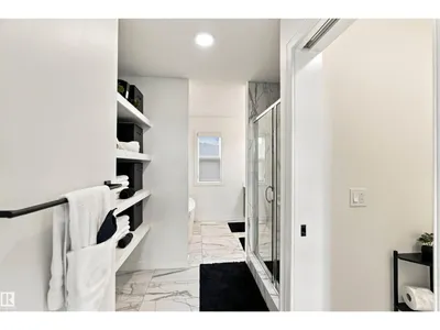 4204 HAWTHORN RO SW photo 39