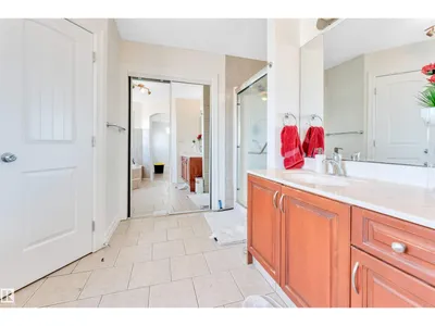 4620 160 AV NW photo 22