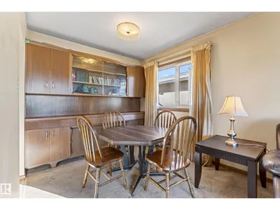 7615 135A AV NW NW photo 16