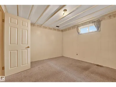 7615 135A AV NW NW photo 43