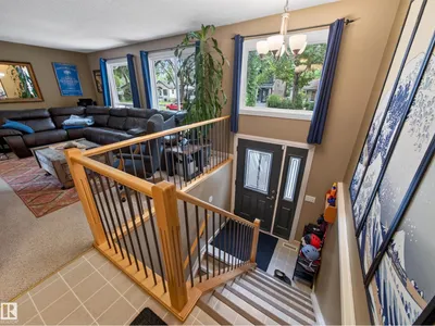 10136 81 ST NW photo 38