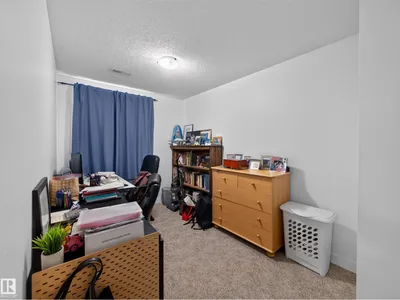 10136 81 ST NW photo 66