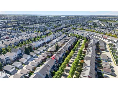 6933 21A AV SW photo 17