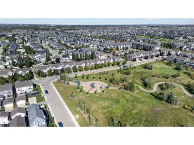 6933 21A AV SW photo 20
