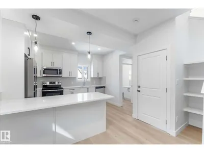12033 92 ST NW photo 11