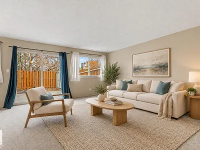 55 ROYAL RD NW photo 4