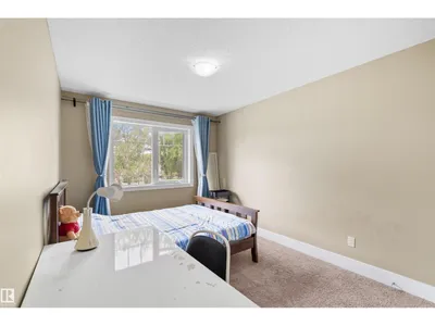 11719 127 ST NW photo 23