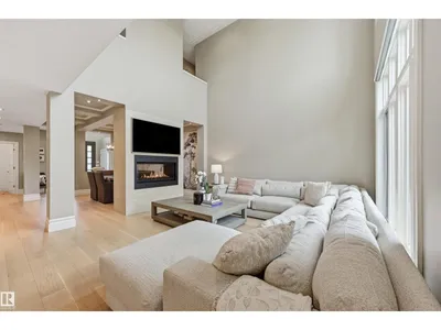 2446 MARTELL CR NW photo 11