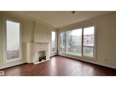 10839 109 ST NW photo 4