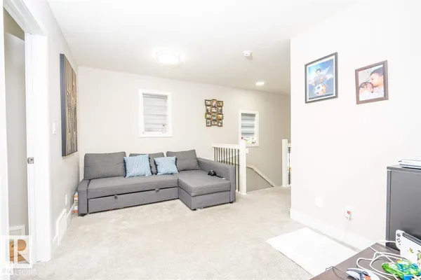 1767 26A ST NW photo 2