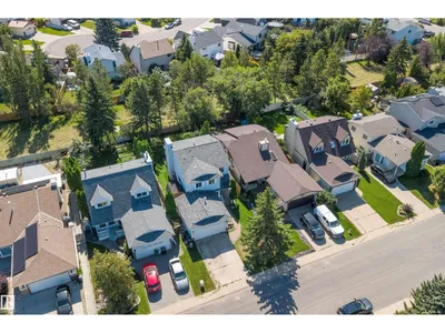 18923 82 AV NW photo 40