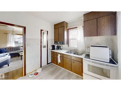 12230 95A ST NW photo 6