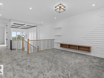 21 Sorel AV photo 20