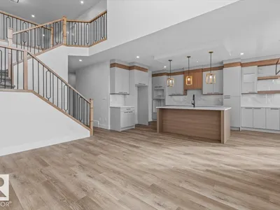 21 Sorel AV photo 17