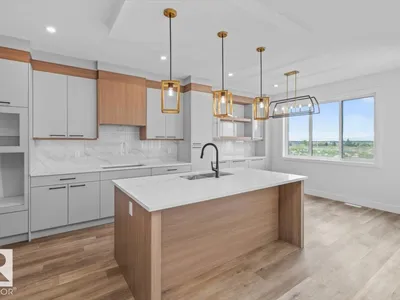 21 Sorel AV photo 14