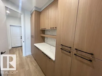 21 Sorel AV photo 39