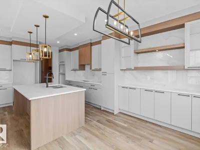 21 Sorel AV photo 12