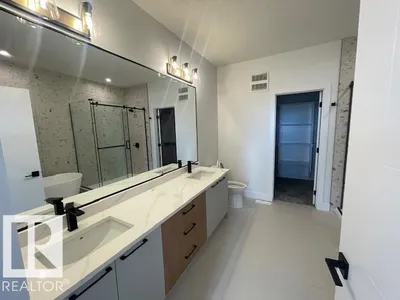 21 Sorel AV photo 43