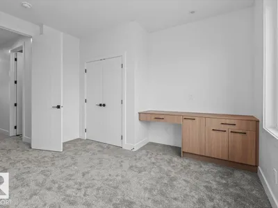 21 Sorel AV photo 27