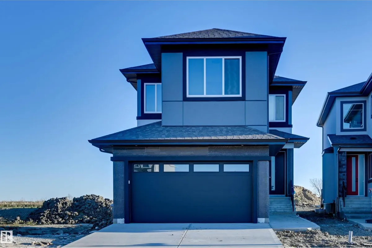 21 Sorel AV exterior