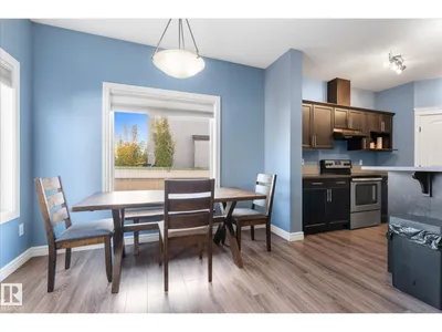 20 CARAGANA WY photo 16