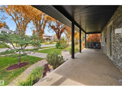 10427 134 ST NW photo 4