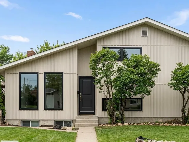 16321 - 109A Ave NW, Edmonton