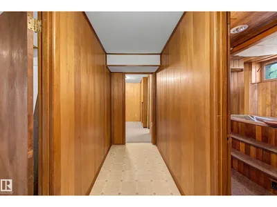 9723 76 ST NW photo 29