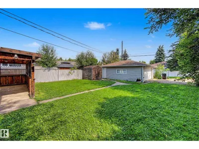 9723 76 ST NW photo 44
