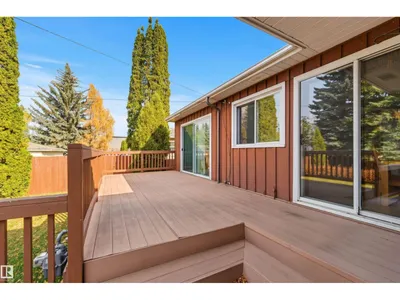 9708 142 ST NW photo 37