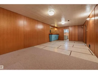 9708 142 ST NW photo 30